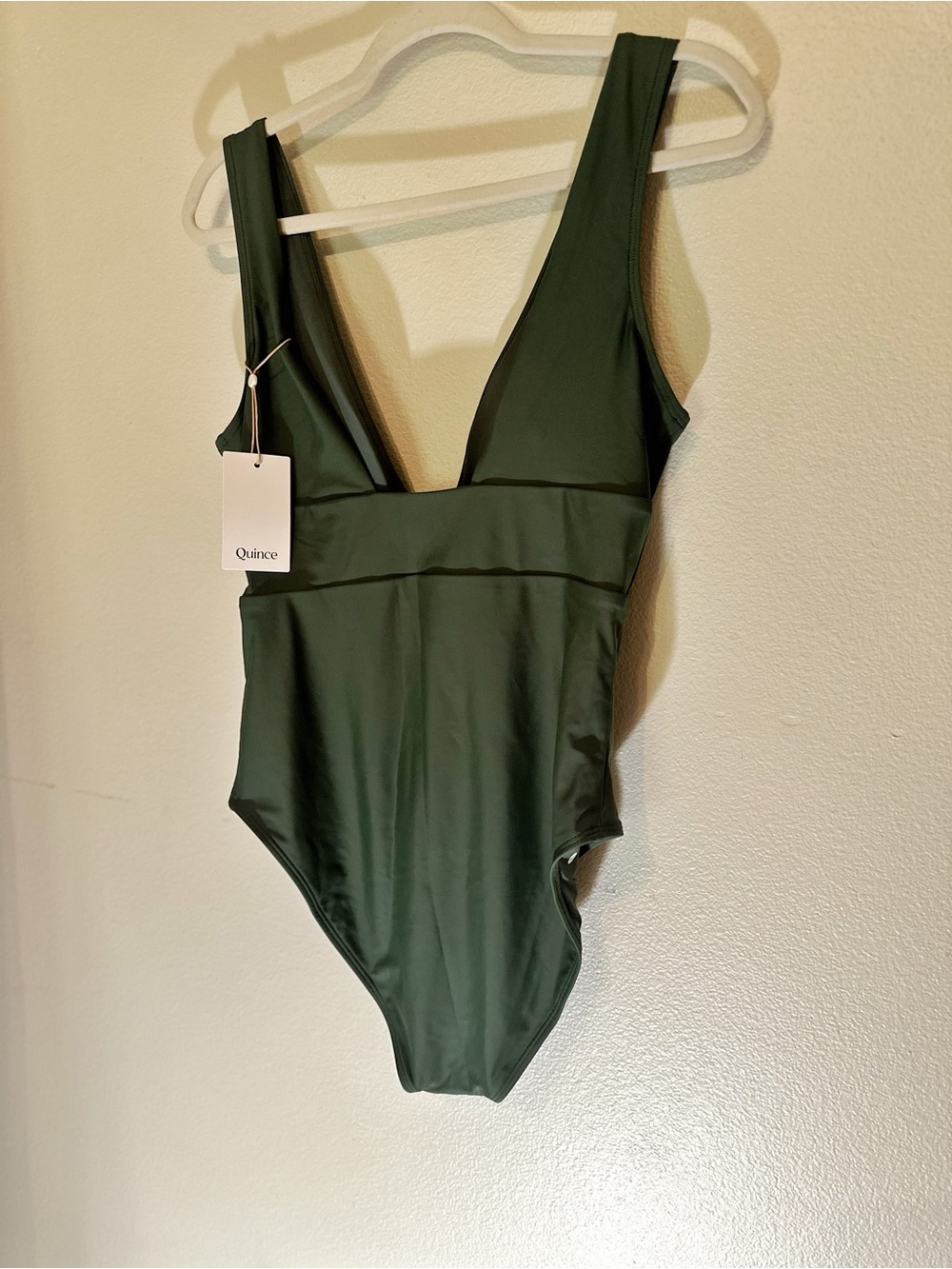 Quince Large green V-Neck plunge One-Piece. Bnwt